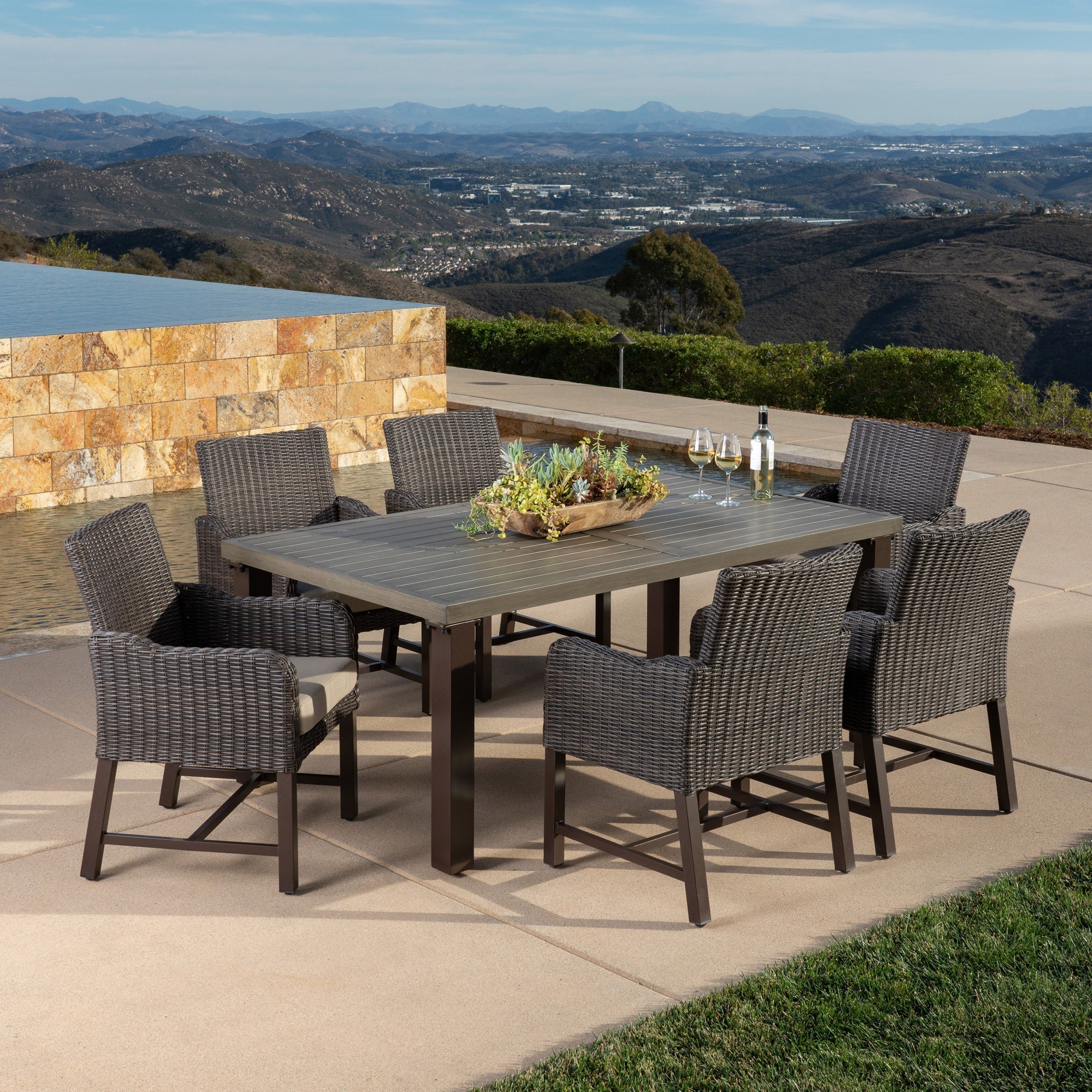 Grand Leisure Brandemore 7-piece Dining Set Image