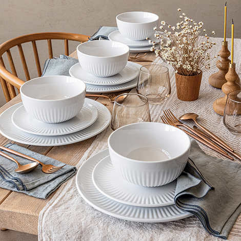 Overandback 12-piece Porcelain Dinnerware Set