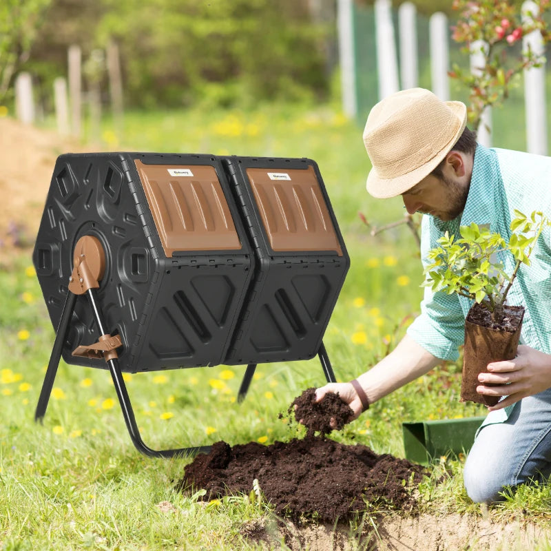 Outsunny Garden Compost Bin, 120 Gallon (450L) Garden Composter, BPA Free, with 80 Vents and 2 Sliding Doors, Lightweight & Sturdy, Fast Creation of Fertile Soil, Black